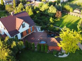 Dom Ogrodem Otulony，位于Bakałarzewo的酒店