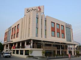 Sobti Continental Bareilly，位于巴雷利的酒店