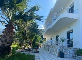 Hotel Mesun Himare，位于希马拉的酒店