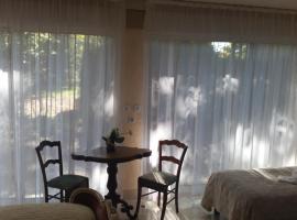 Hotel Auberge du Parc，位于Montcuq的酒店