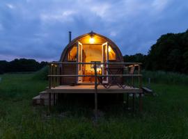 Beautiful 1 bed Glamping pod in Battle，位于巴特尔的豪华帐篷营地