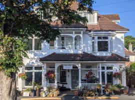 Alexander Lodge Guest House，位于伯恩茅斯的住宿加早餐旅馆