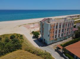 Hotel Rivabella，位于达沃利的酒店