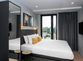 Staycity Aparthotels Dublin City Quay，位于都柏林的酒店