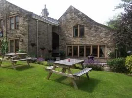 The Waltzing Weasel B&B