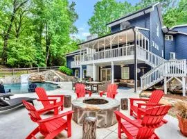 Lakefront, Saltwater Pool, Backyard Oasis, Private Dock, Home Gym