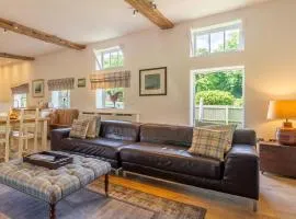 Stylish luxury cottage in historic country estate - Belchamp Hall Coach House