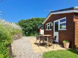 Little Oaks Chalet - St. Merryn, Padstow