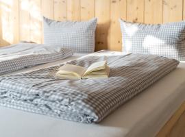 Alps Hostel，位于普夫龙滕的酒店