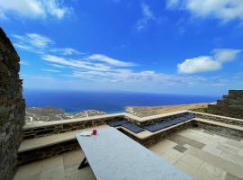 Dionysos Sea and Stone Luxury Villa，位于Kardiani的别墅