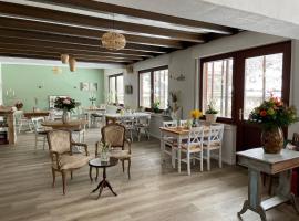 Bed&Breakfast Eifelpension Brückenschenke，位于福斯霍芬的酒店