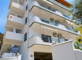 White Hotel，位于博尔什的酒店