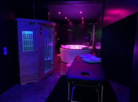 La Suite Marylin, Loft de 90m2 avec Sauna et Jacuzzi，位于里永的度假短租房