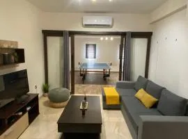 Philip Spacious Apartment