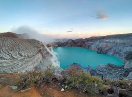 Javalindra Homestay Tour and Travel，位于外南梦的酒店