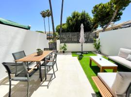 Jardín, Playa y Piscina，位于Benimagrell的酒店
