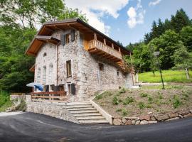 La Marmote Albergo Diffuso di Paluzza Rio Bavous，位于帕卢扎的酒店