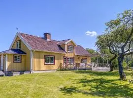 4 Bedroom Gorgeous Home In Varberg