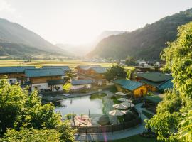 feelfree - Natur & Aktiv Resort Ötztal，位于厄茨的酒店