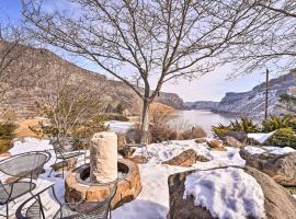 Vivid Twin Falls Retreat with Snake River Views，位于双子瀑布的酒店