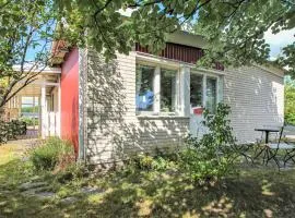 Nice Home In Alnö With Kitchen