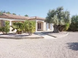 Stunning Home In Ferrals Les Corbières