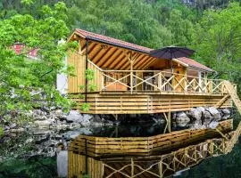 Lovely Home In Vråliosen With Sauna
