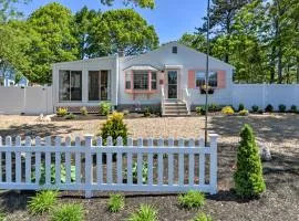 Charming West Yarmouth Home about 2 Mi to Beach!