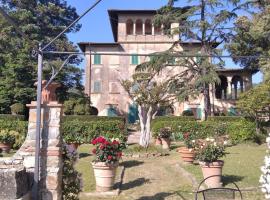Villa di Papiano，位于圣巴伦托的酒店