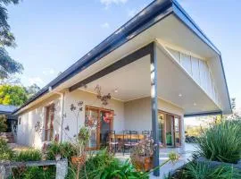 Sovereign Hill Country Villa