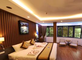 Villa Cánh Cam，位于Cao Phong的酒店