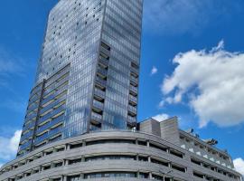 JBHotels Apartament Comfort Hanza Tower，位于什切青的酒店