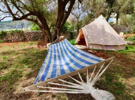 La Tenda a Marina Serra di Casa Camilla Journey，位于玛丽娜塞拉的酒店