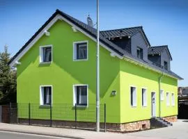 Ferienwohnung "Kleine Auszeit" EG-R