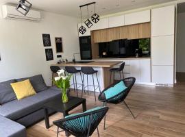 Mare Amor Rab，位于Palit的自助式住宿