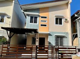 Mago Nouveau Residence 3bdrm-3bath Subdivision，位于安吉利斯的酒店