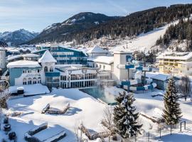 斯罗斯拉克内豪弗酒店，位于弗拉绍的酒店