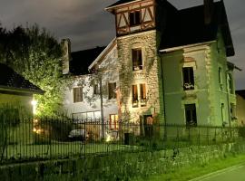 AILE DU CHATEAU 6 personnes，位于Lebétain的酒店