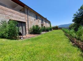 Quinta da Roda - Natureza & Bem-Estar às Portas do Parque Nacional Peneda-Gerês，位于Cela的农家乐