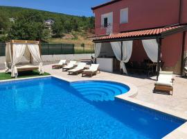 Villa Emili，位于波素斯捷的酒店