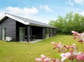 6 person holiday home in Eskebjerg