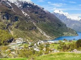 9 person holiday home in Geiranger-By Traum