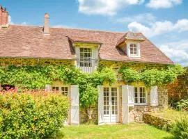 Nice Home In Janailhac With Wifi