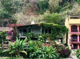 Casa Cereza Apartments，位于巴亚尔塔港的宠物友好酒店