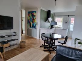 Løkken centrum ferielejlighed-apartment 4E，位于洛肯的酒店