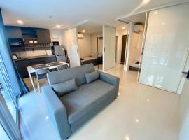 Mantra Beach Condominimum, 2 bedrooms, Laem Mae Phim Beach，位于港生的酒店