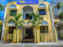 FabHotel Hibiscus Stays，位于钦奈Old Mahabalipuram Road的酒店