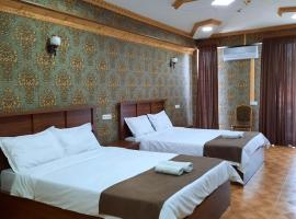 Hotel LU-MA，位于第比利斯的酒店