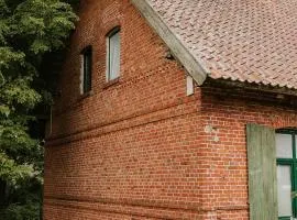 Stara Szkoła nad Jeziorem