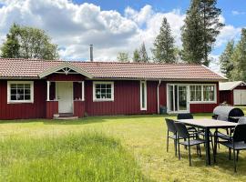 6 person holiday home in H CKSVIK，位于Håcksvik的酒店